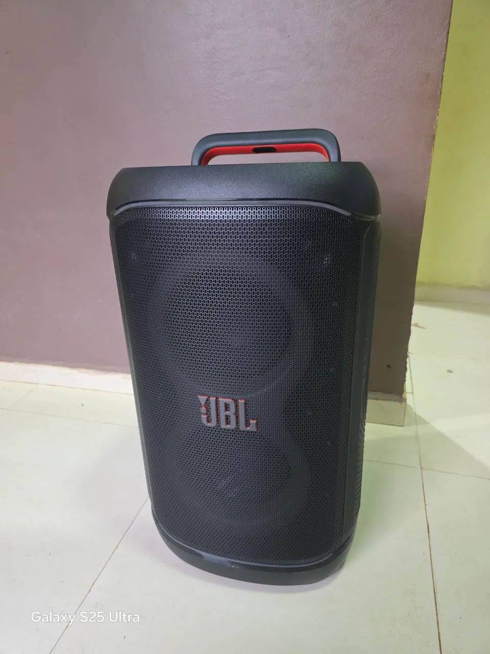 VENDO  JBL PARTYBOX520