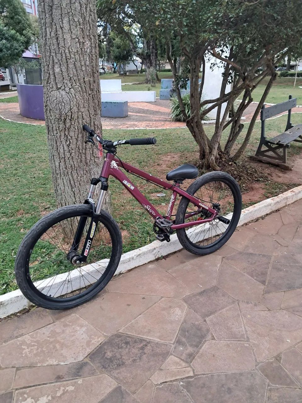 Vendo bicicleta vk tuff 30