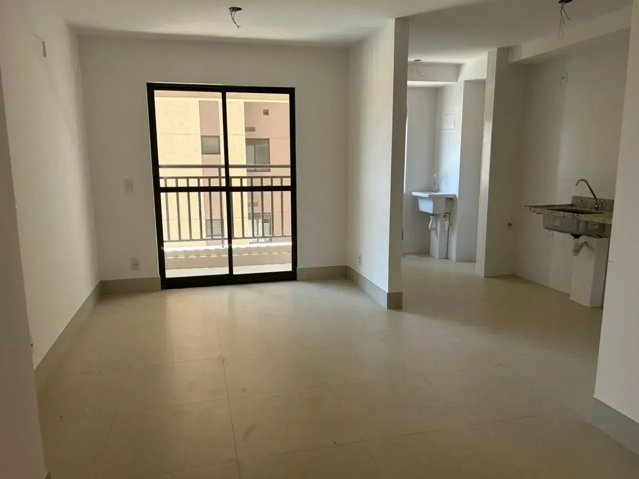 APARTAMENTO 2 QUARTOS | COM GARAGEM - SAMAMBAIA SUL - Foto 2