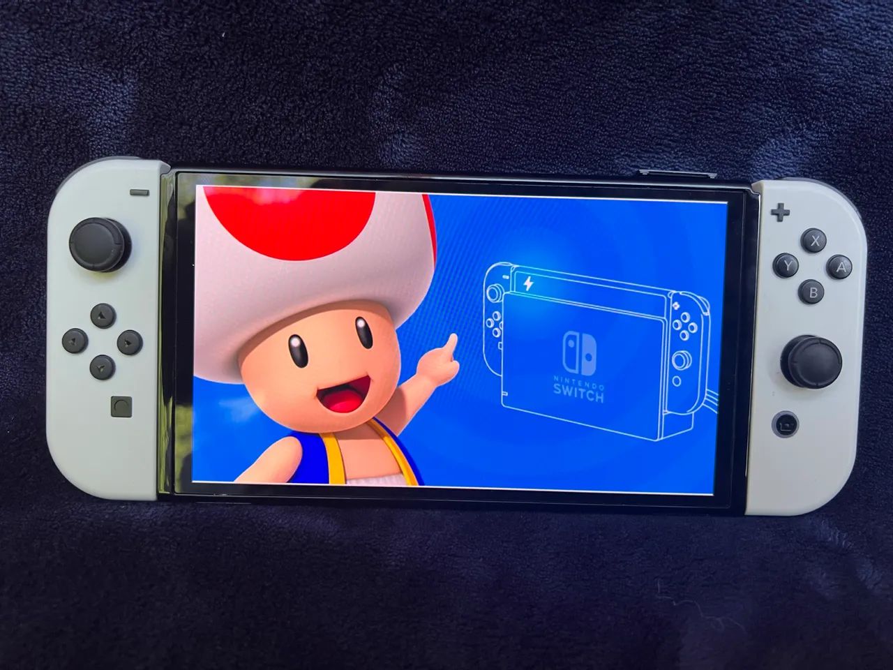 Nintendo Switch Oled Branco Completo Bloqueado Impecável (com Case) - Foto 2