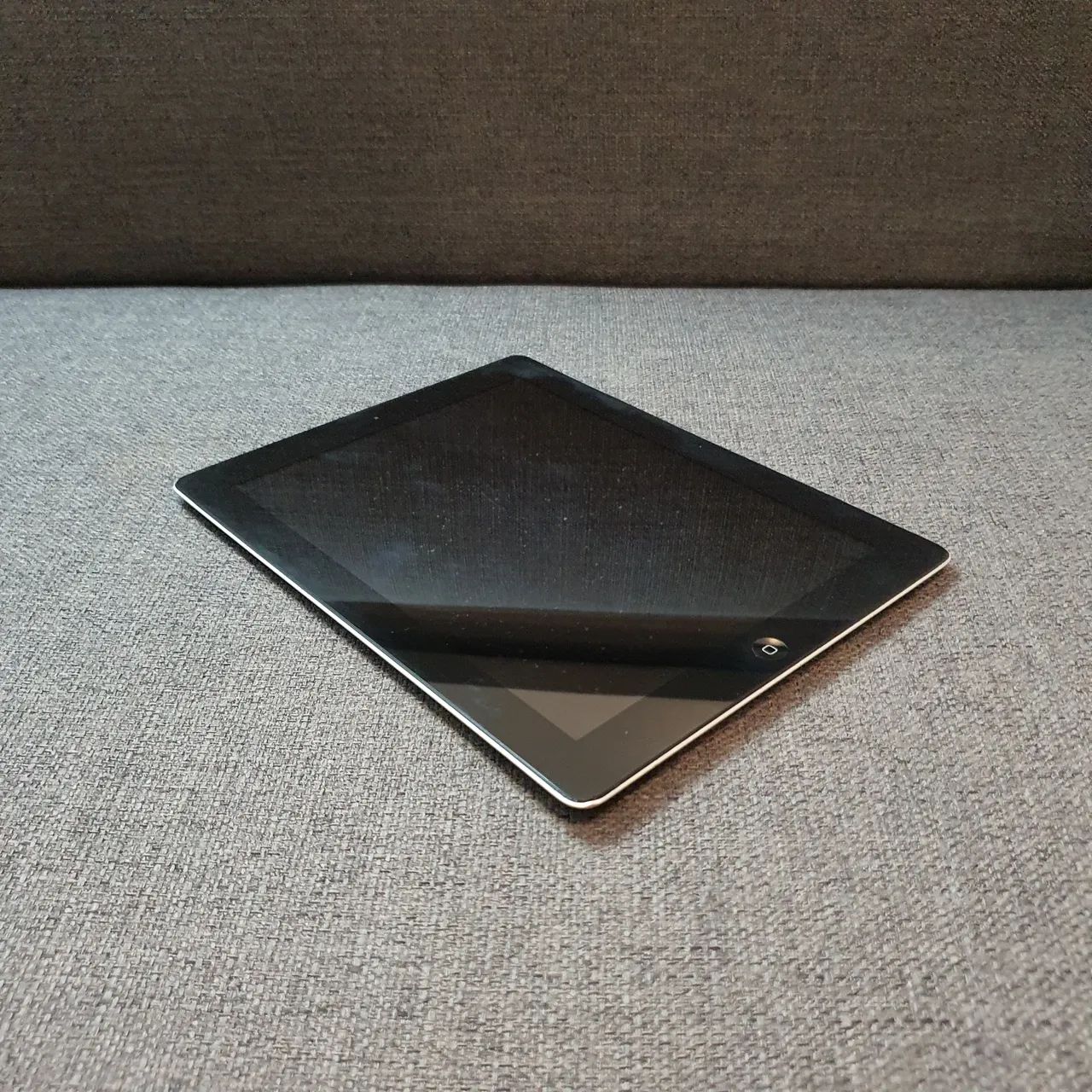 iPad Prata | 32G | Apple com caixa. - Foto 3