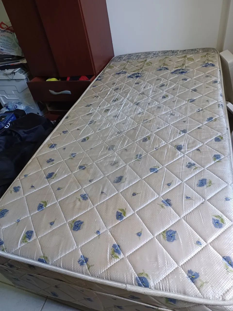 Cama Box de solteiro, usada, excelente qualidade  - Foto 5