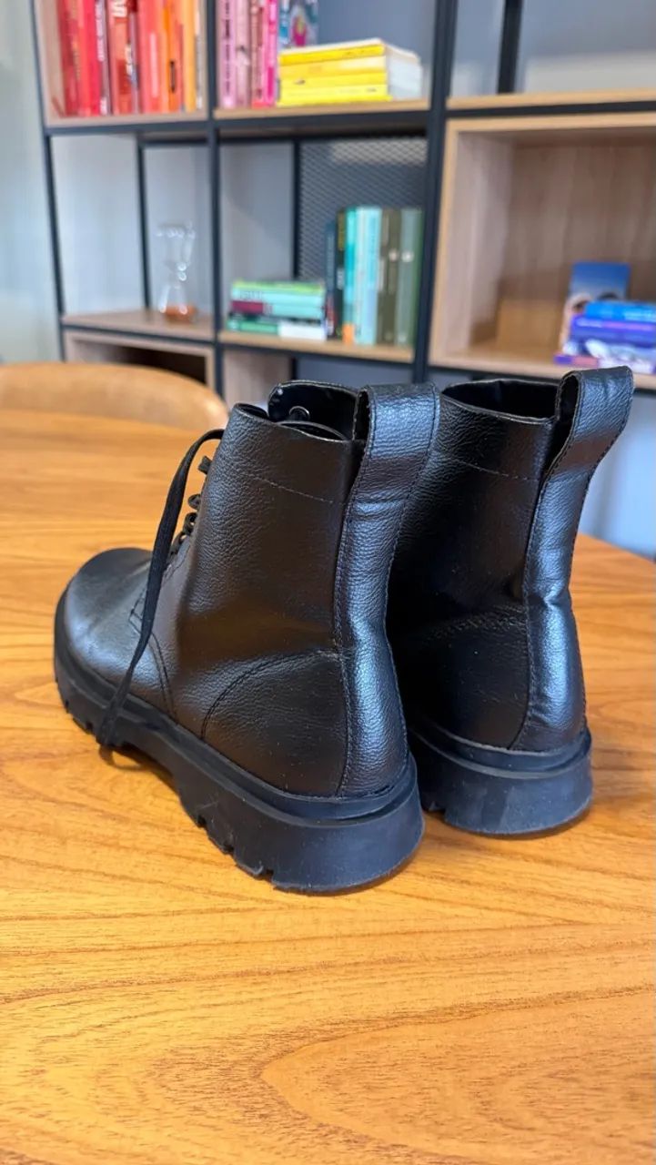 Bota em Couro Zara - Foto 3
