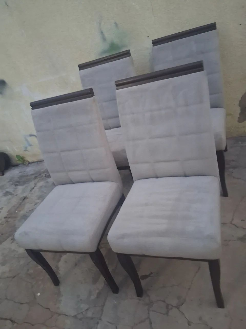 Vendo conjunto de cadeiras estofadas 