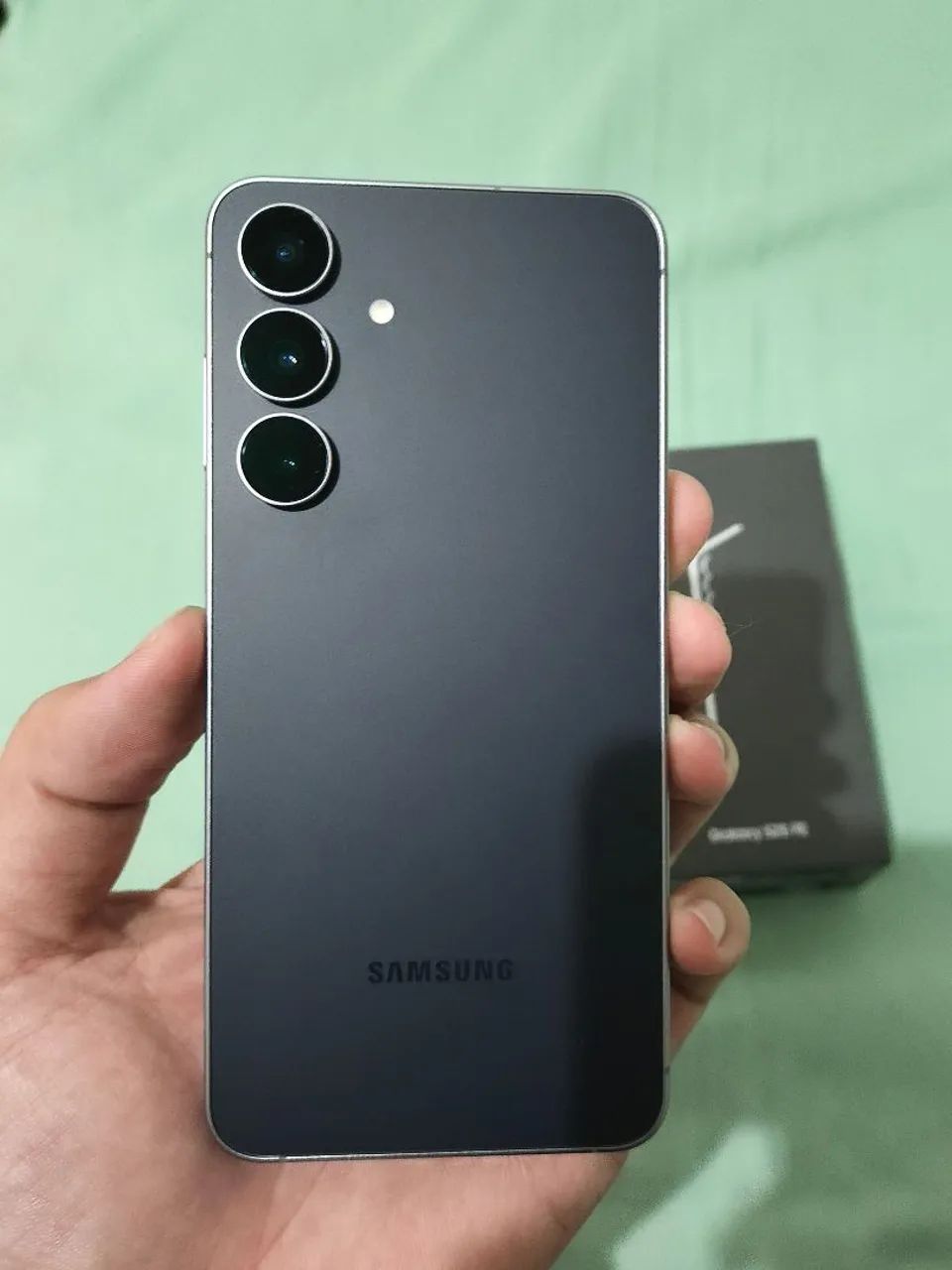 Samsung Galaxy S25 FE Novo