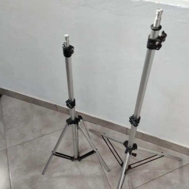 Tripés de Iluminação - Foto 3