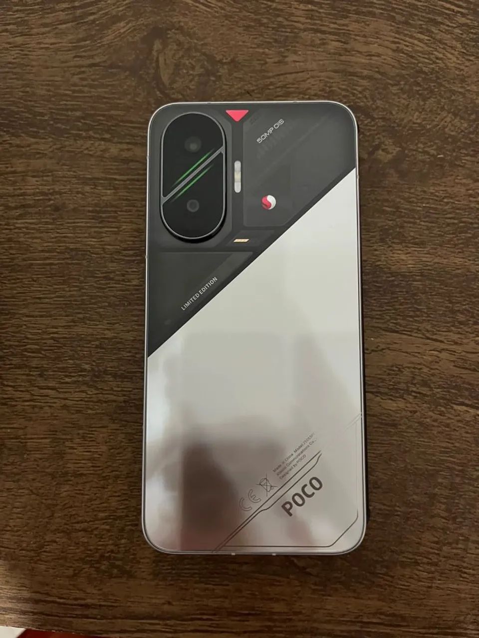 Poco F7 Limited Edition  - Foto 3
