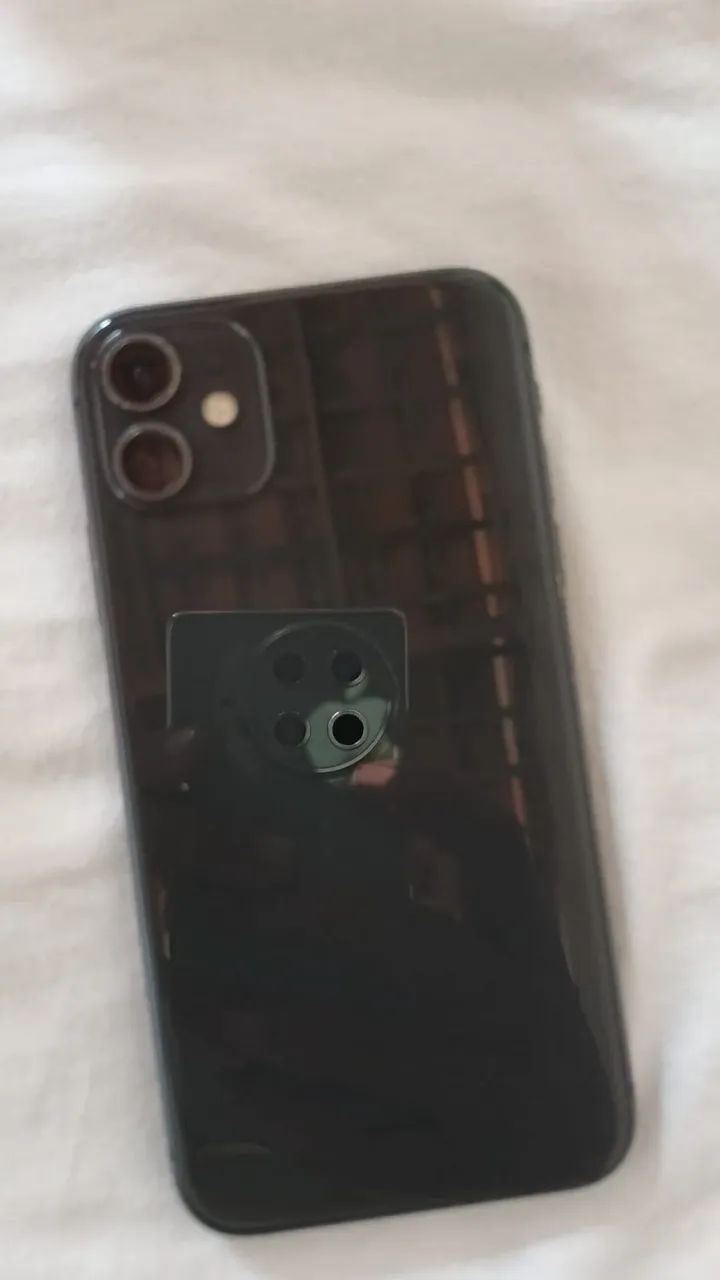 iPhone 11 - Foto 3