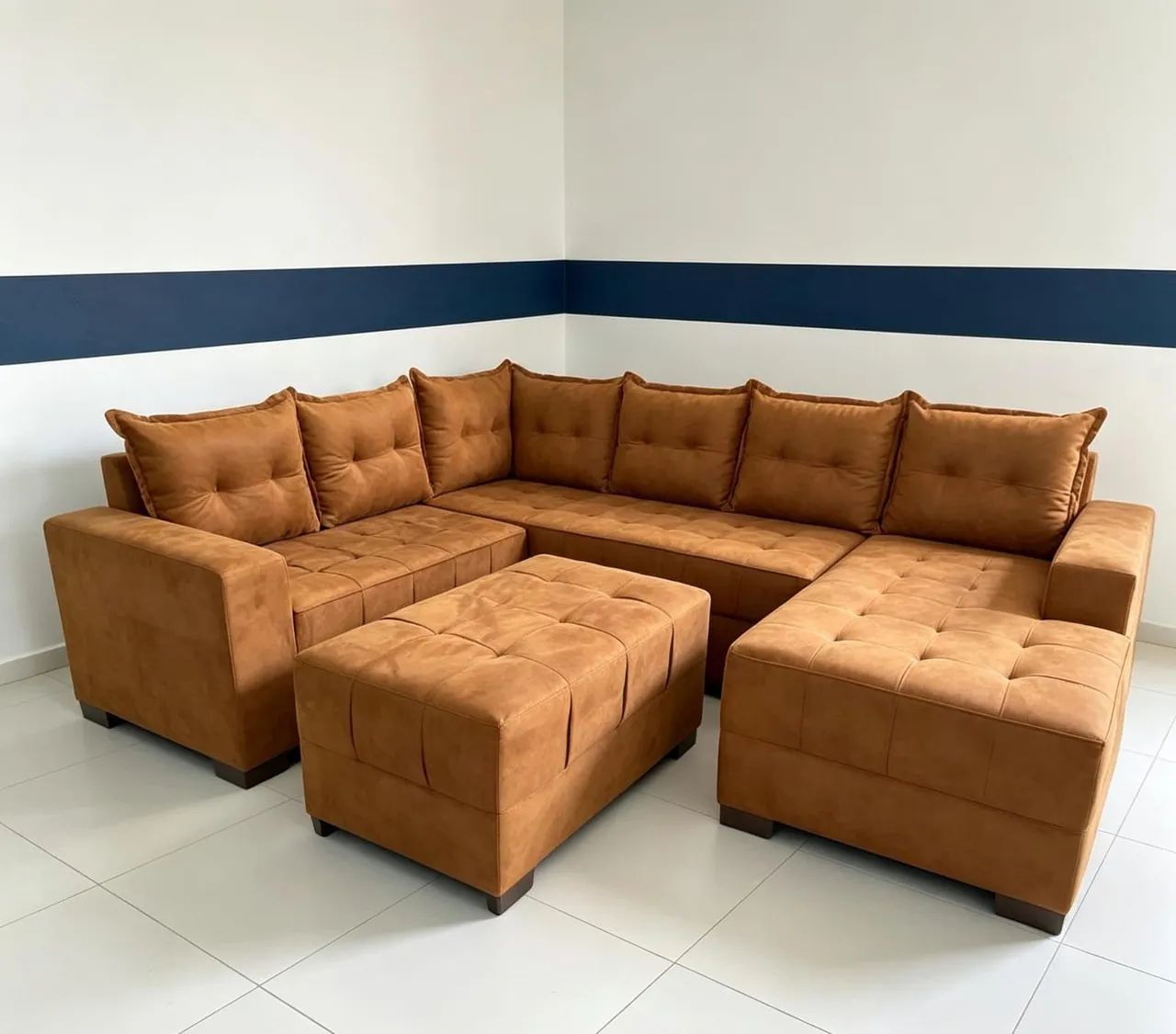 SOFÁ CHAISE COM 7 LUGARES. CONJUNTO COMPLETO  - Foto 5
