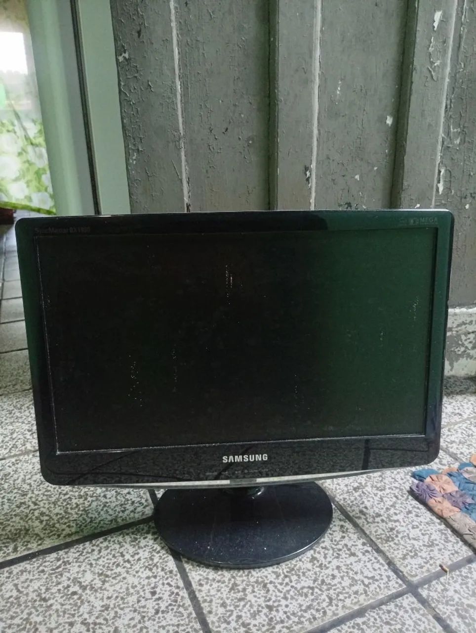 Monitor Samsung funcionando perfeitamente 