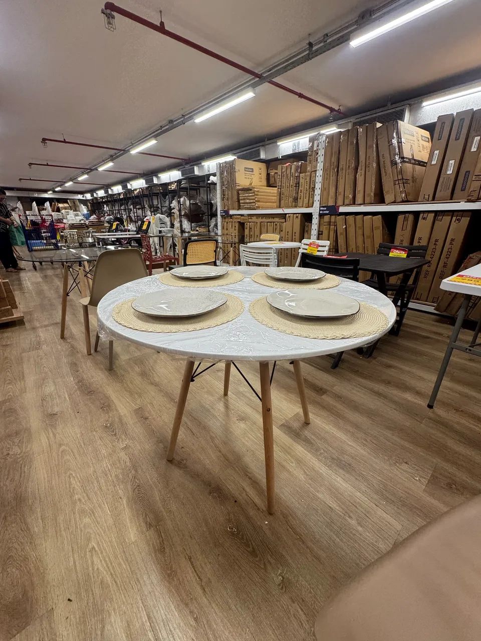 Mesa sala de estar e/ou jantar  - Foto 2
