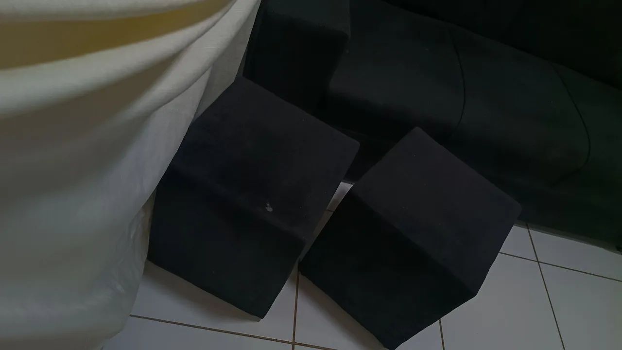 Sofá três lugares  - Foto 3