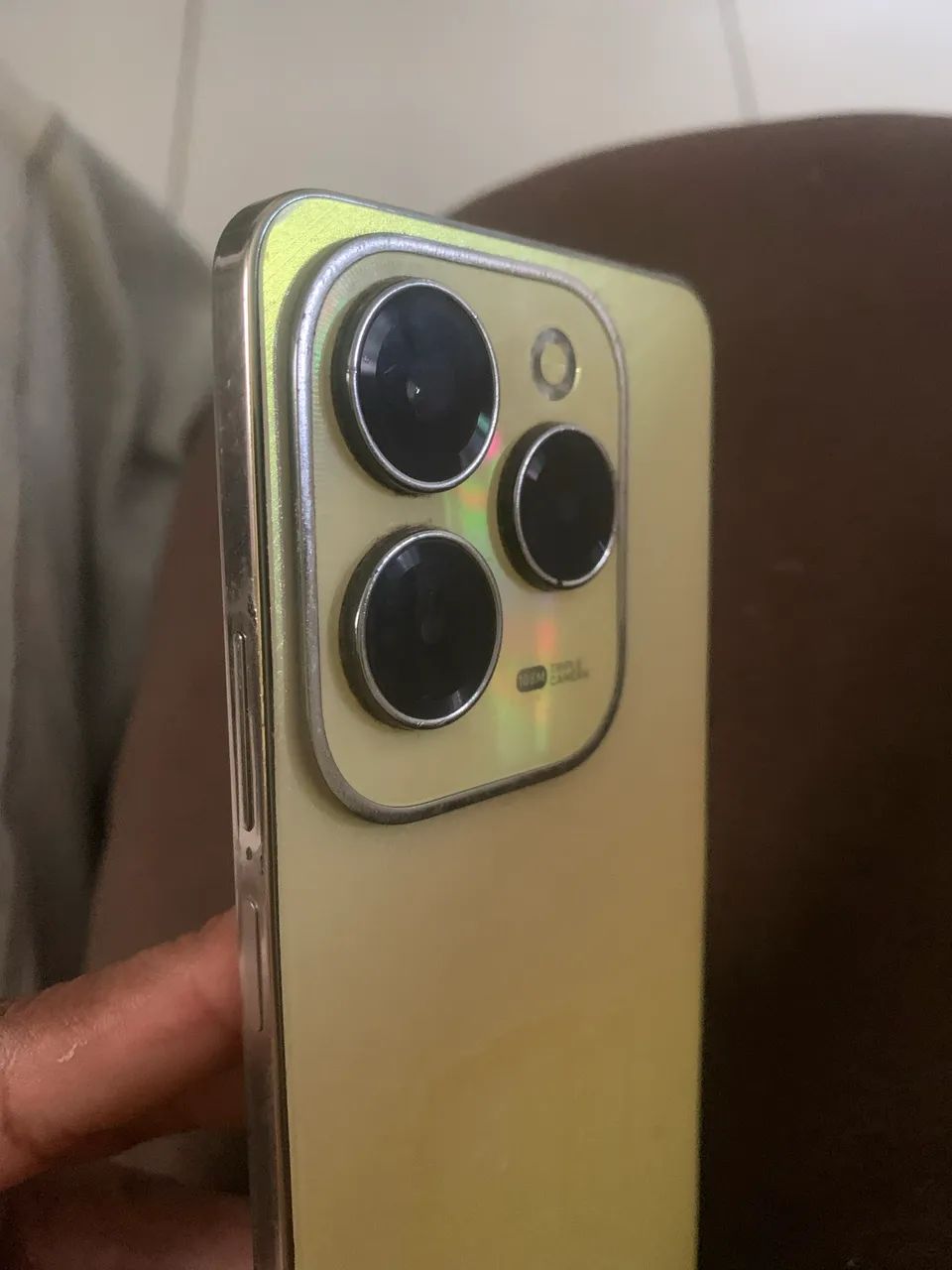 Celular hot pro 40 