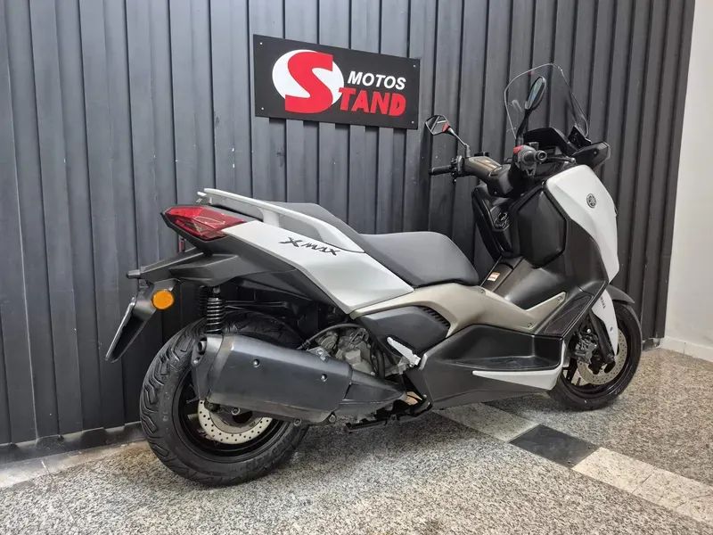 Yamaha XMax 250 cc  - Foto 4
