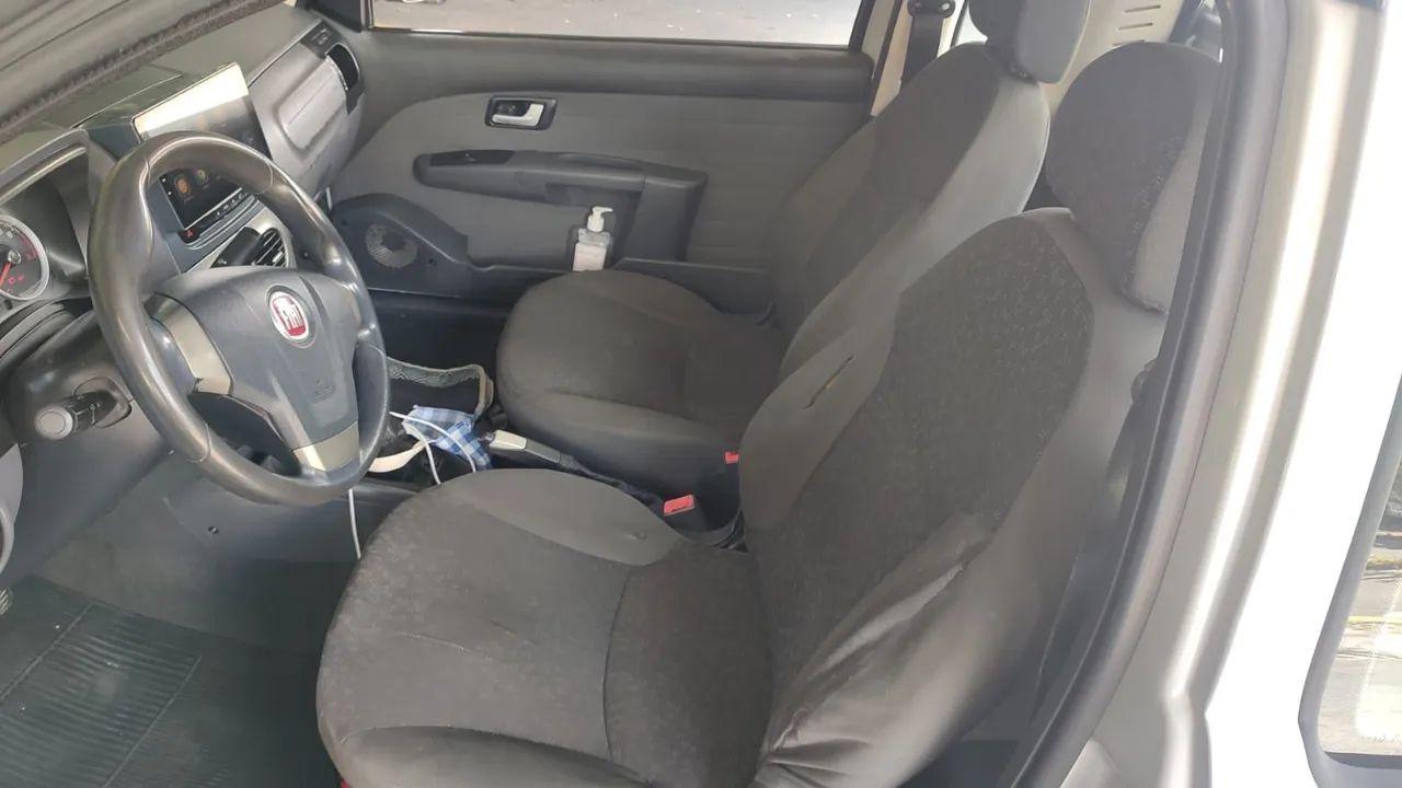 Fiat Strada Trekking 1.6 16V Flex CE 2013 - Foto 4