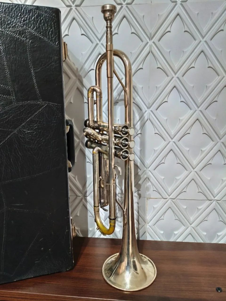 Trompete Yamaha Sib Ytr 2320-s Japão Prata Original Com Case