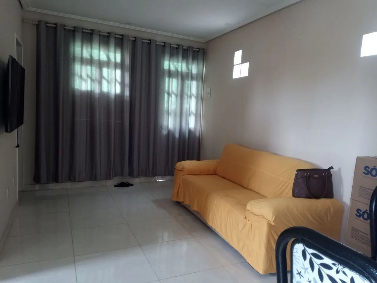 Vende-se uma casa ,e uma kitinet  - Foto 3