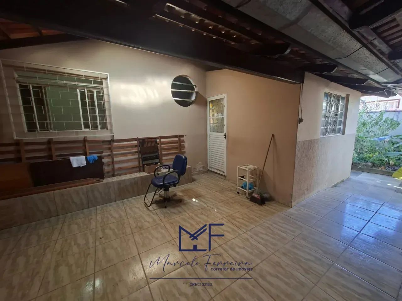 Excelente casa no Centro - Florestal - MG - Foto 5