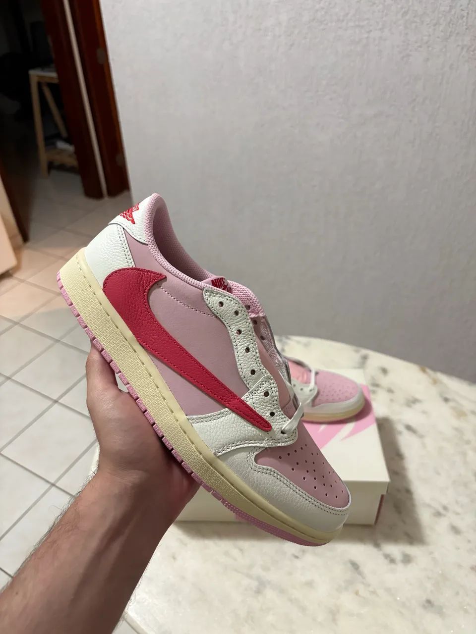 Air Jordan 1 Low x Travis Scott - Tropical Pink - 42 - Foto 2