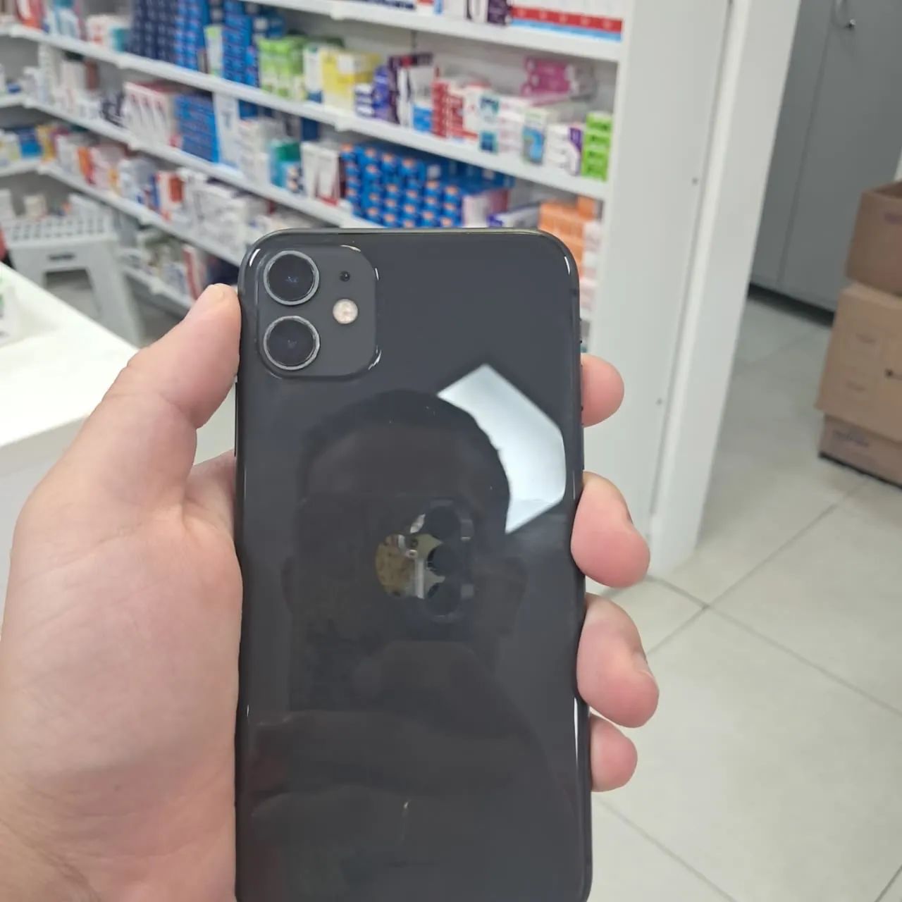 Iphone 11 - 64GB - Foto 2