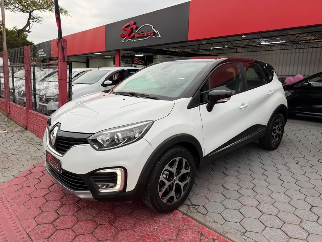 Renault Captur Intense 1.6 16V Flex 5P Aut. 2019 - Foto 2