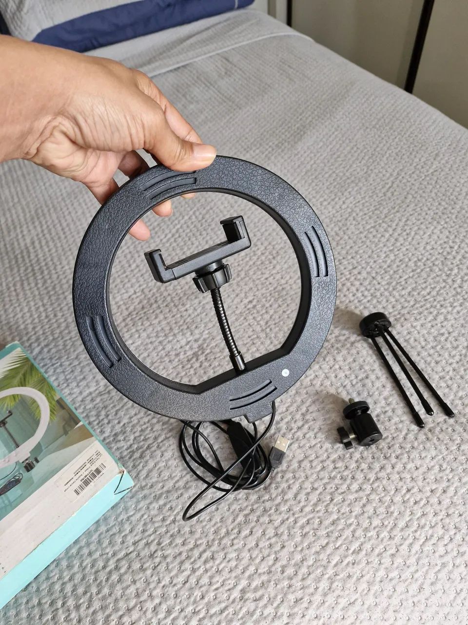 Ring Fill Light 8 polegadas - Luz para gravar vídeos + suporte celular + tripé de mesa - Foto 4