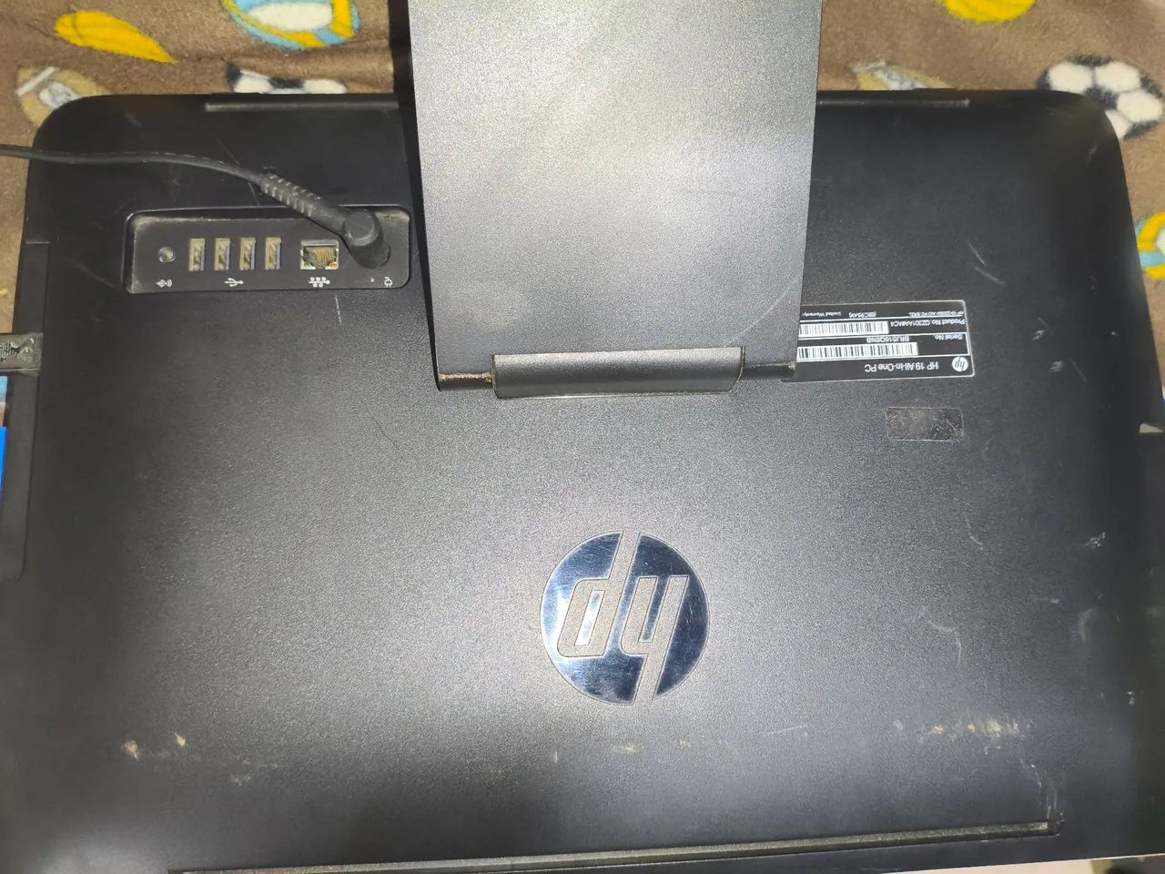 ALL in one Hp 19 i3 - Foto 3