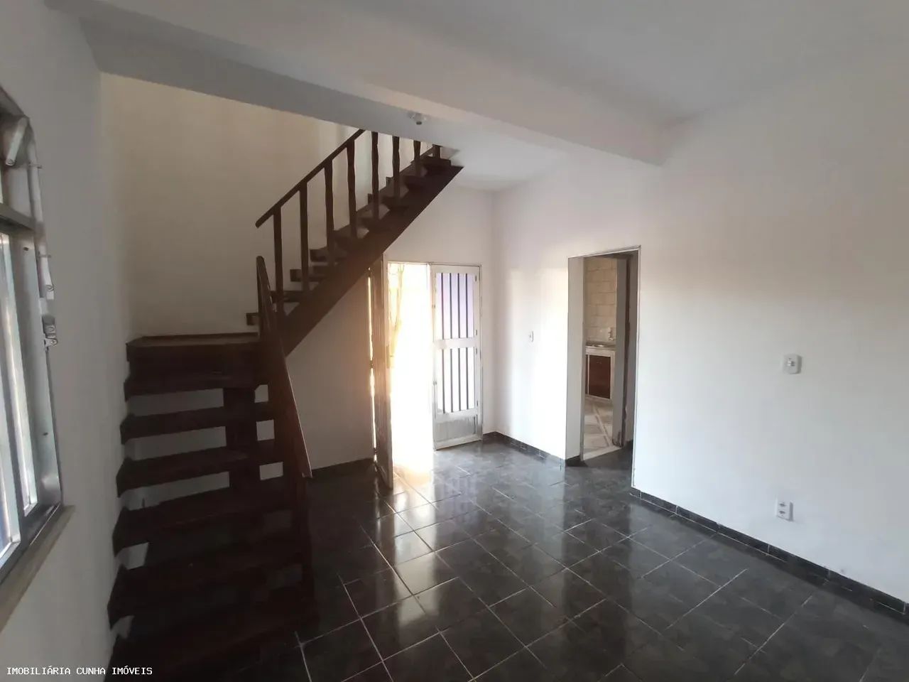 CASA COM 3 QUARTOS EM BOA ESPERANÇA