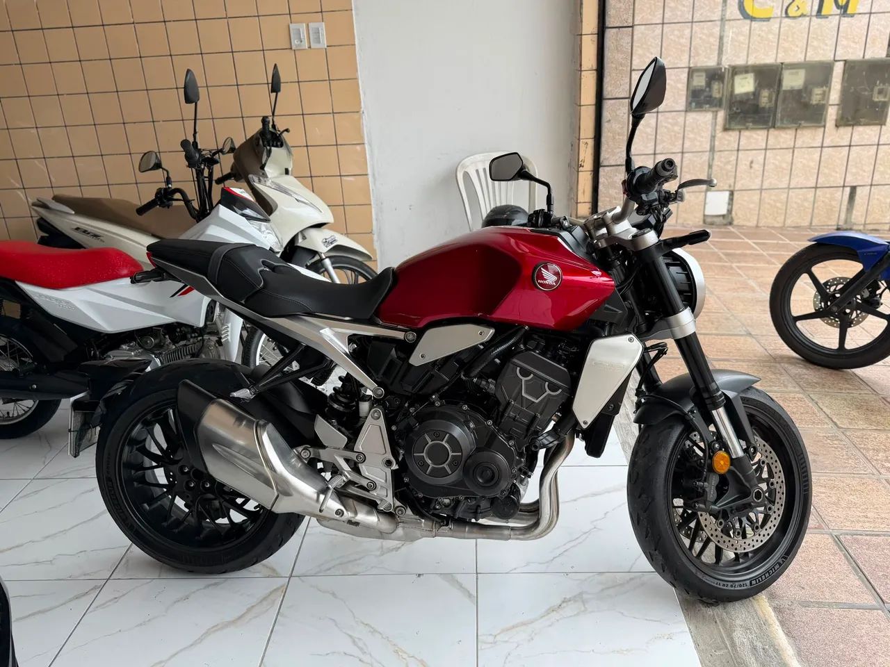 HONDA CB1000R 2022