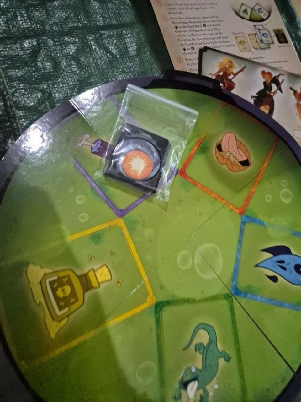 Disney Hocus Pocus Boardgame - Jogo de tabuleiro - Foto 5