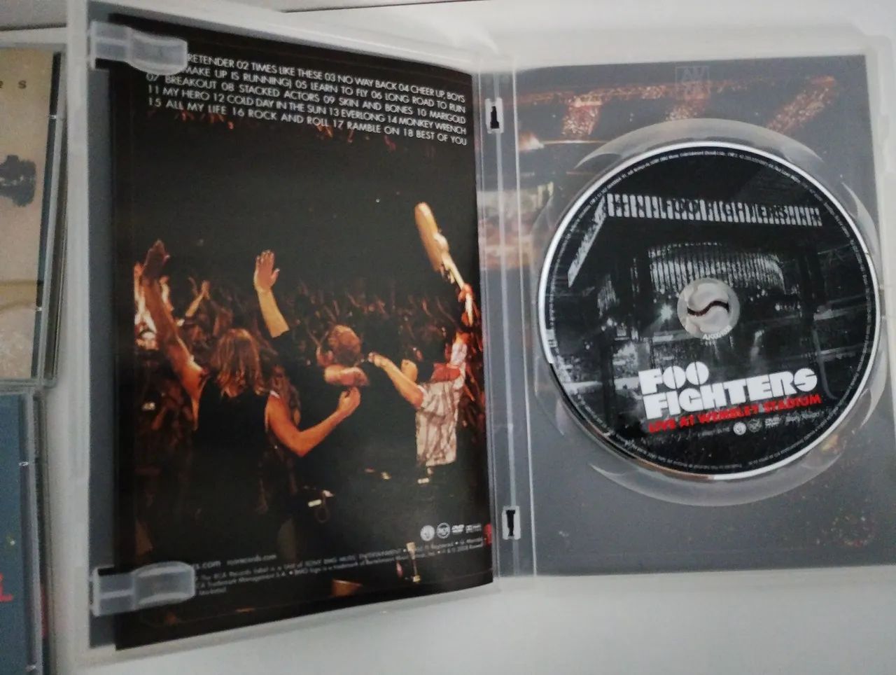 CDs + DVD Foo Fighters - Foto 3