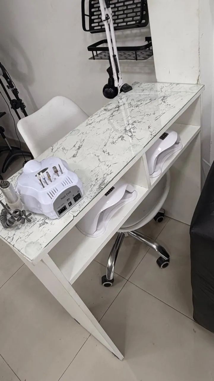 Móveis e acessórios de manicure  - Foto 3