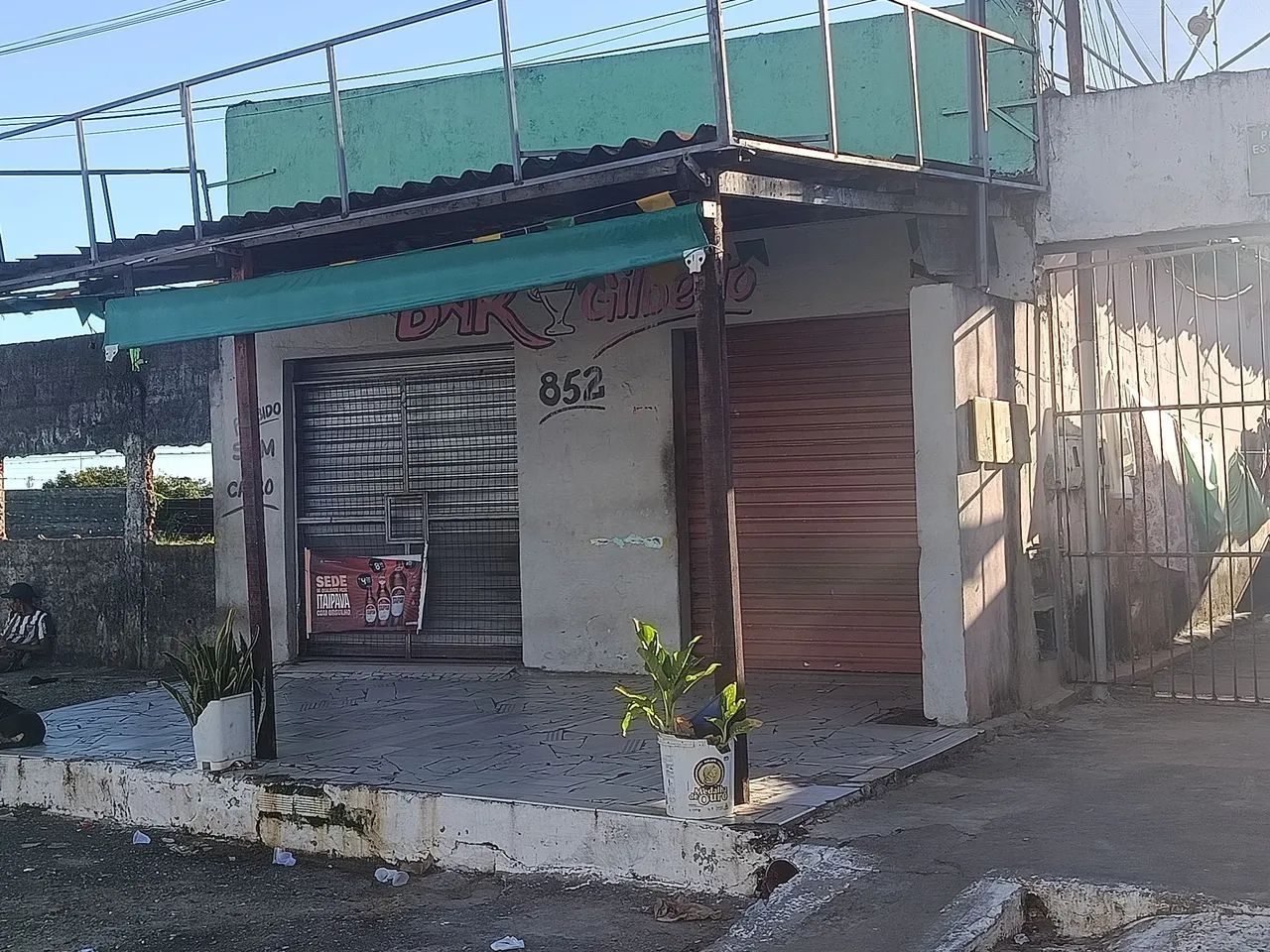 Vende-se Casa com dois quitinete para alugar 