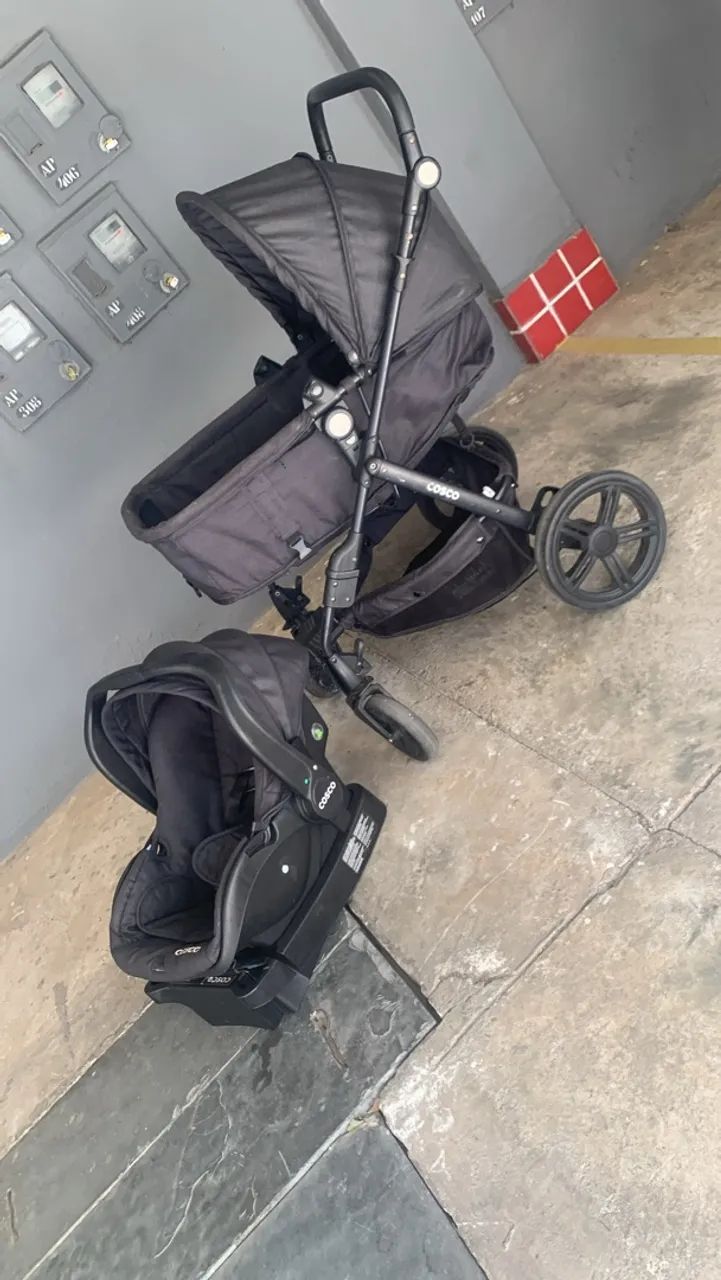 Carrinho de Bebê Cosco Completo + Bebê Conforto + Base de Fixação - Foto 2