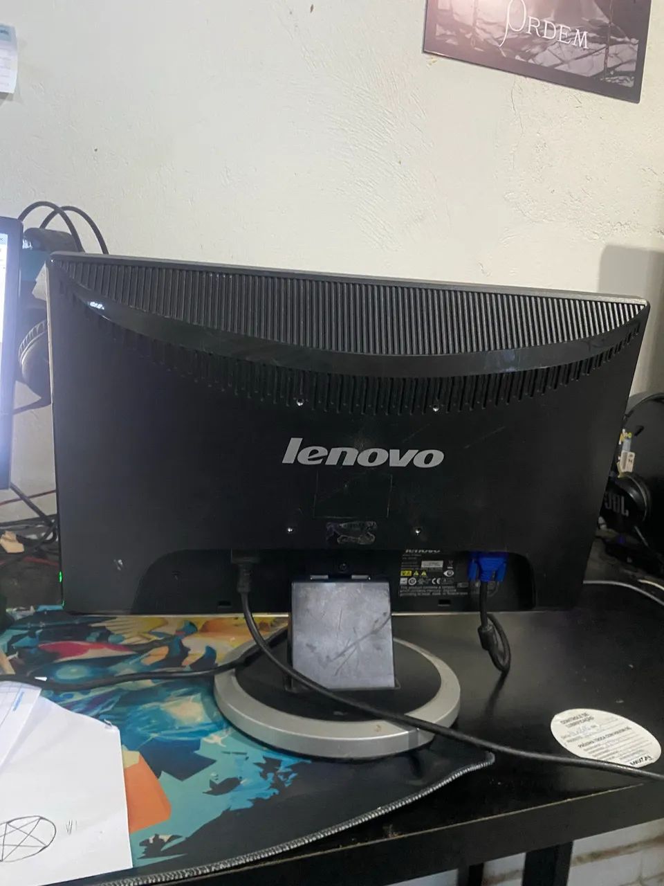 Monitor Lenovo D1960wa 19 polegadas - Conexões DVI / VGA e Entrada de Áudio - Foto 2
