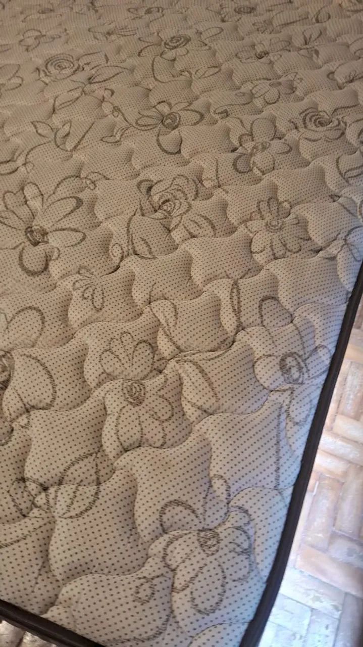 Cama casal semi nova65568095234051122