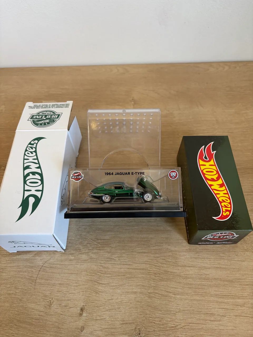 Hot wheels Jaguar 1964 e-type - Brinquedos e Jogos - Belvedere