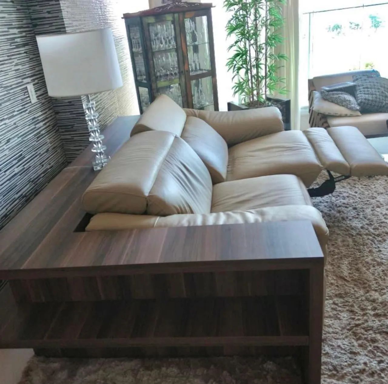 Sofá elétrico natuzzi em couro 