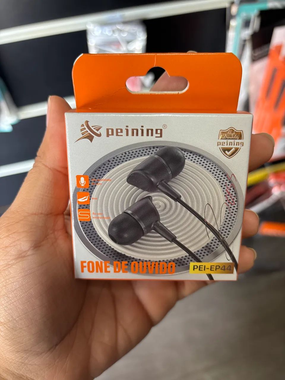 Fone de Ouvido com Fio e borrachas  Peining 