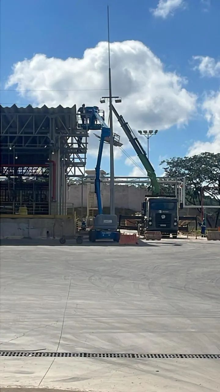 Locação de Munck Hidraulico - MD 45007 - Contato * - Foto 3