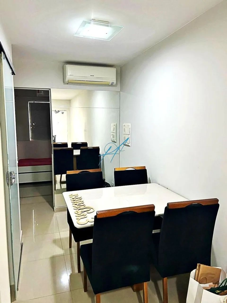 Ótimo investimento apartamento mobiliado com sacada, vista livre - Foto 2