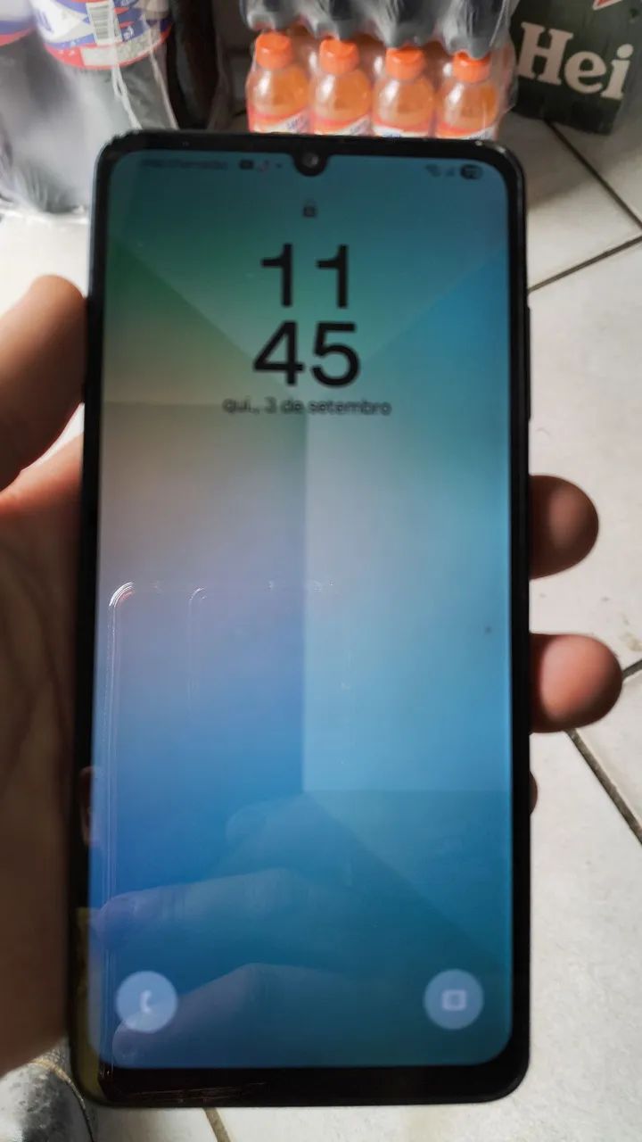 Samsung A06 - Foto 2