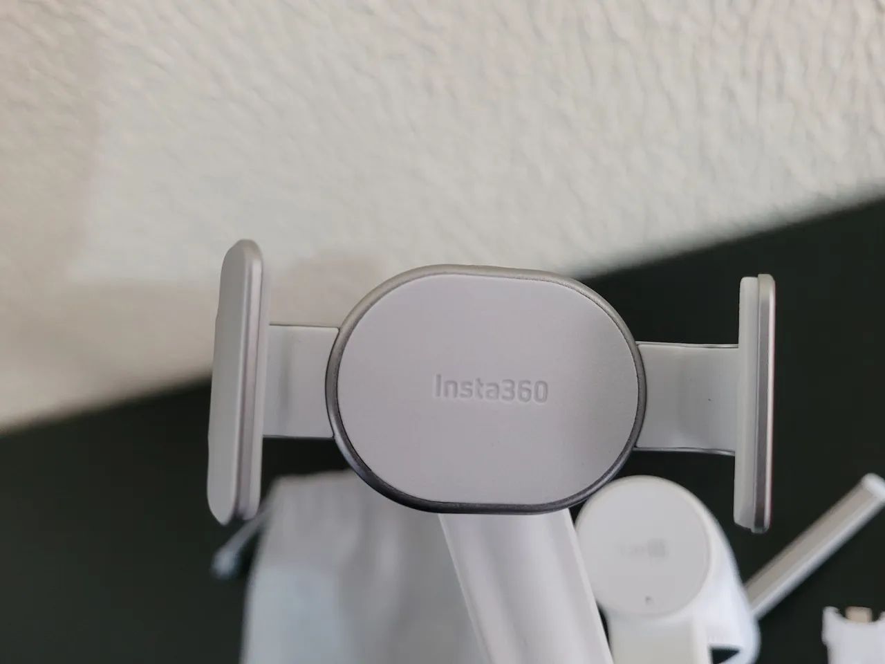 Gimbal de Celular Insta360 Flow 2 Pro Impecável - Foto 6