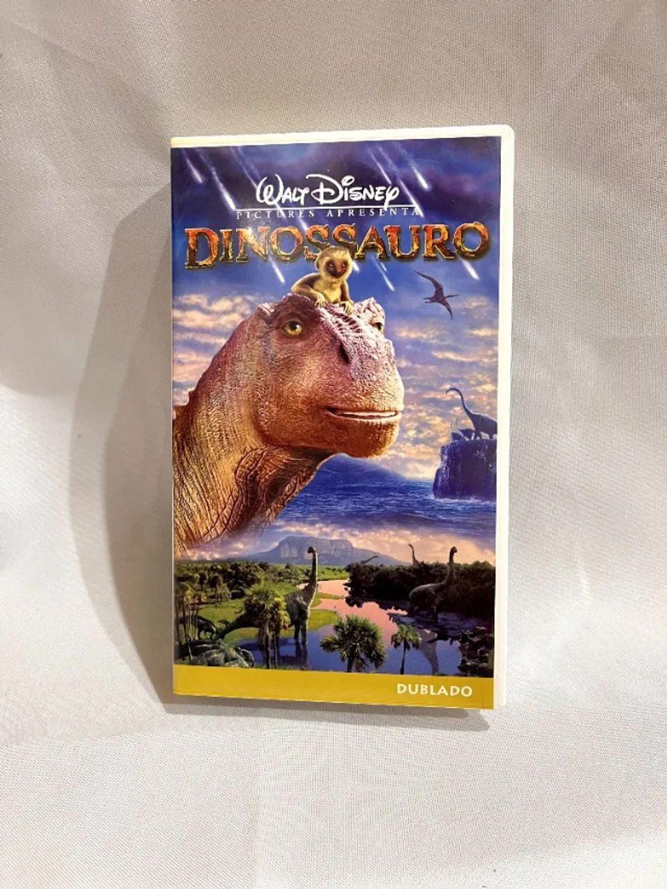 VHS Dinossauro (Disney) - Dublado
