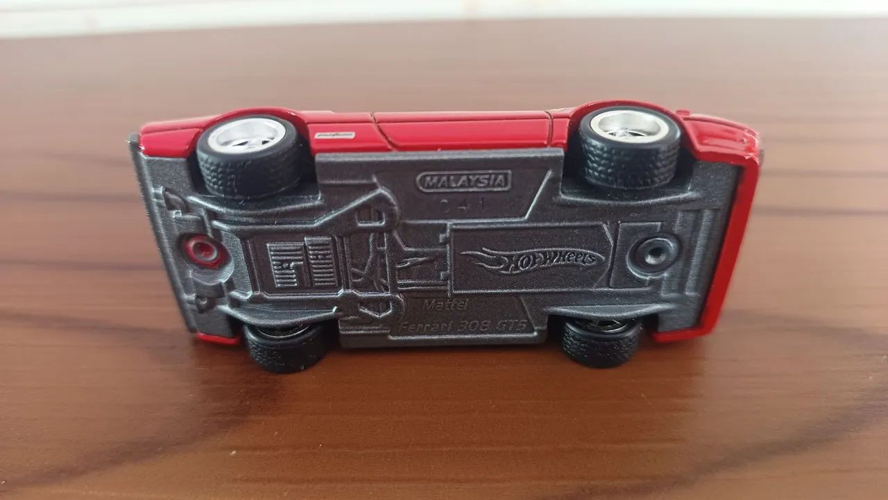 ホットウィール Ferrari 308 GTS Quattrovalvole ③ Hot Wheels Ferrari 308 Gts Quattrovalvole Garage | Parcelamento