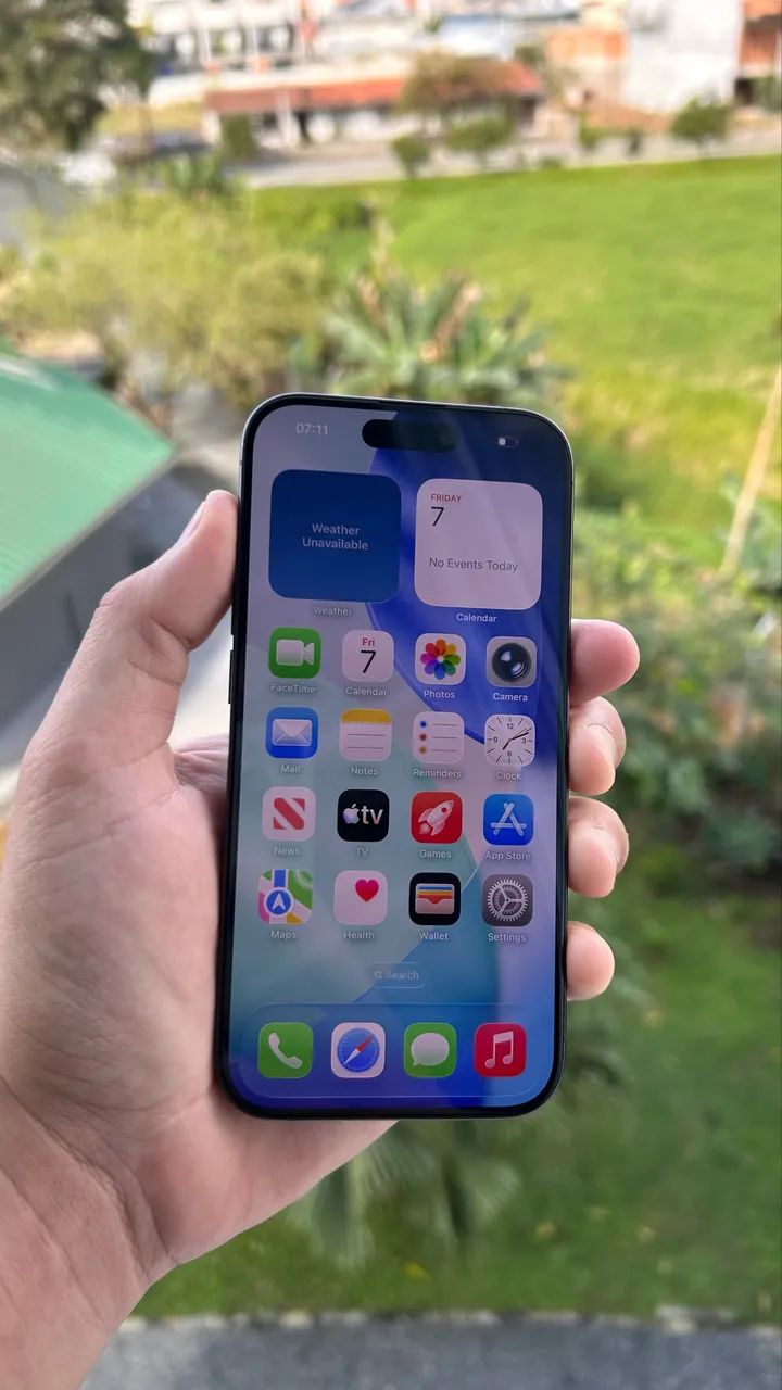 iPhone 15 Pro 128gb ? 93%