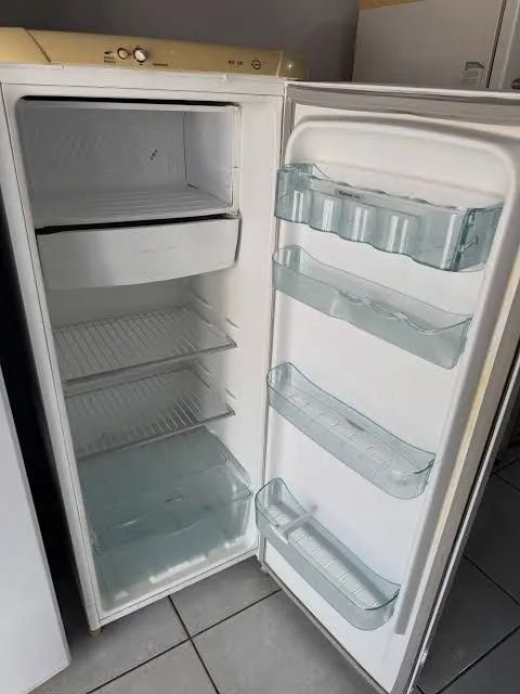 Geladeira Electrolux 