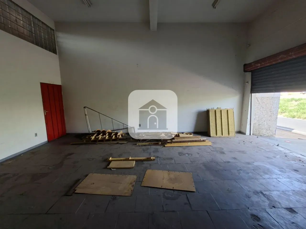 Cômodo Comercial para locação no bairro Brasil - Foto 2