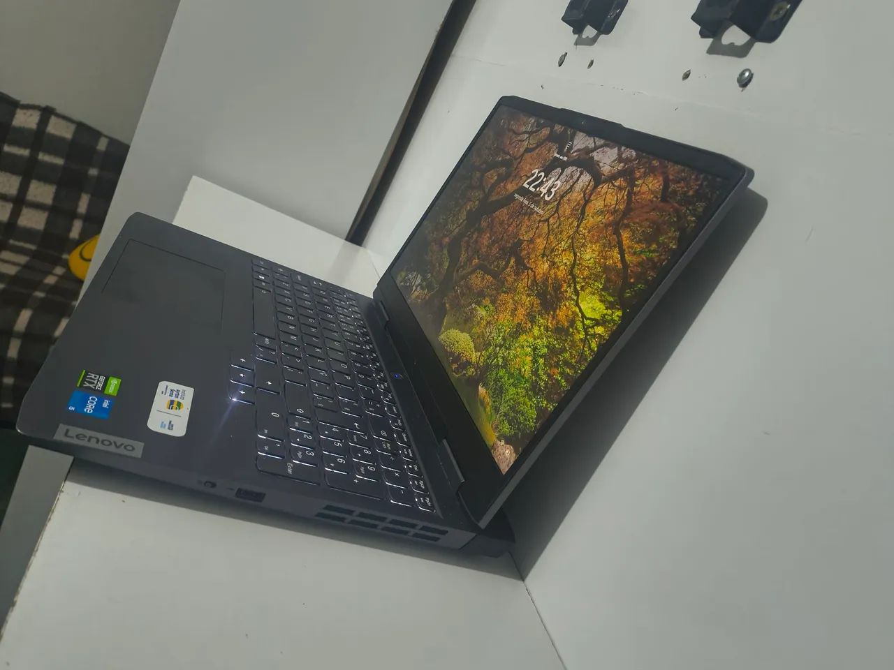 Notebook Lenovo LOQ - Foto 2