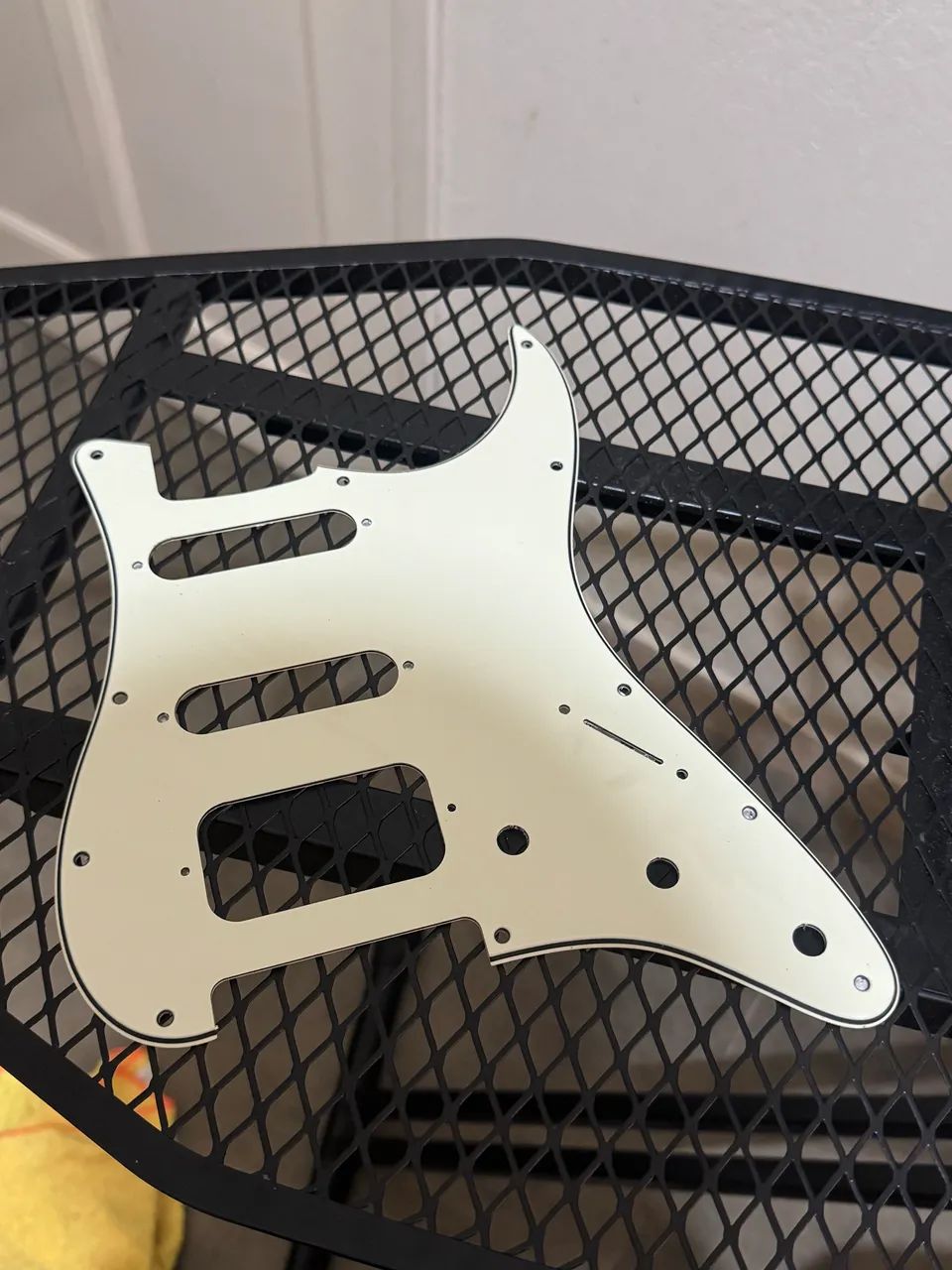 Escudo guitarra stratocaster HSS mint green